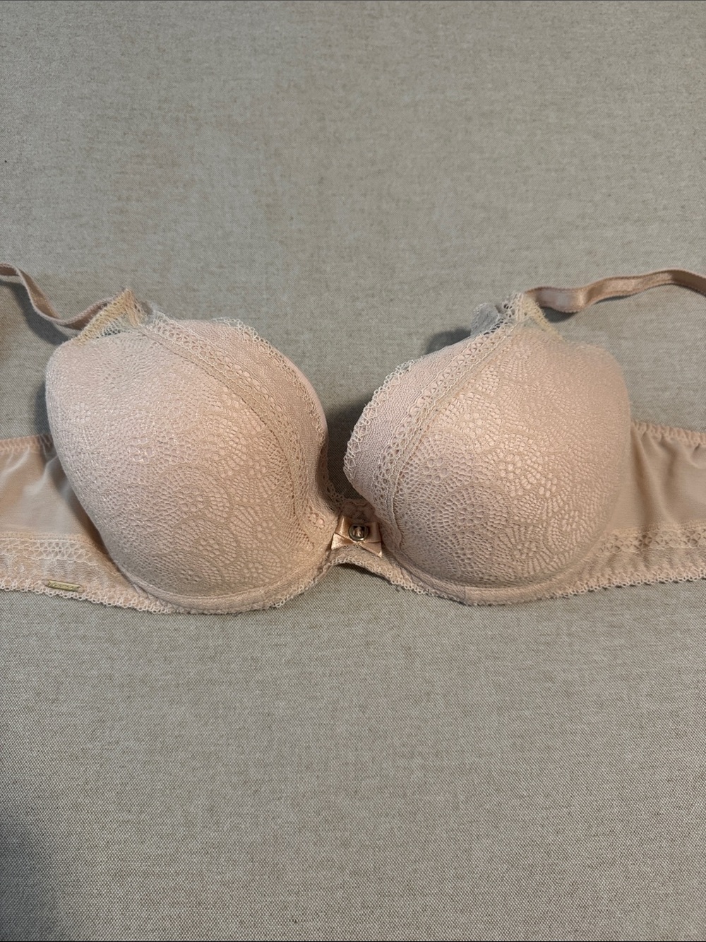 Chantelle Blush Lace Push-Up Bra